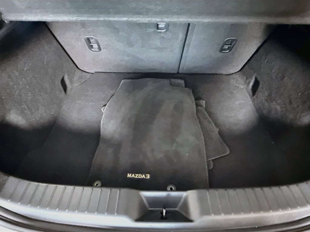 Used 2022 MAZDA MAZDA3 s FWD image 27