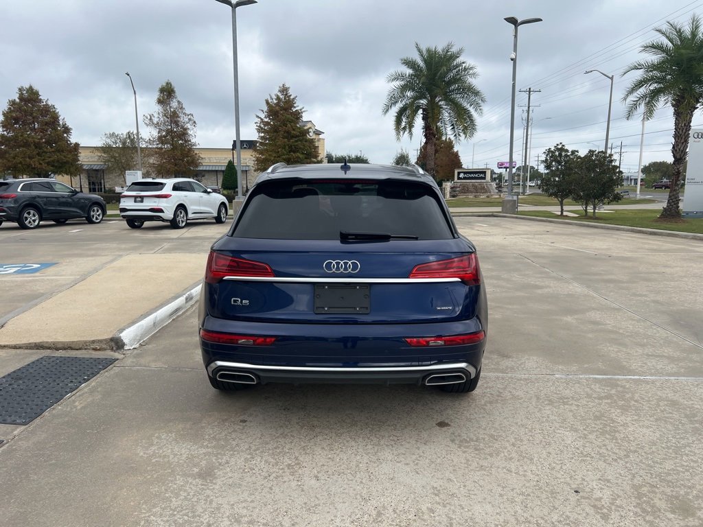 Used 2022 Audi Q5 2.0T Premium w/ Convenience Package image 6