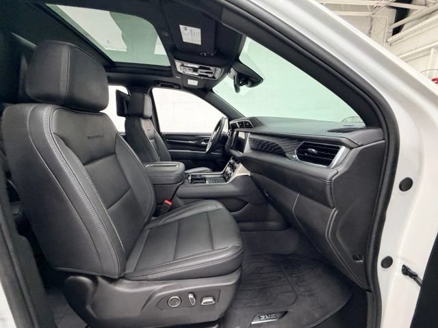 Certified 2024 GMC Yukon XL Denali w/ Max Trailering Package AWD/4WD image 31
