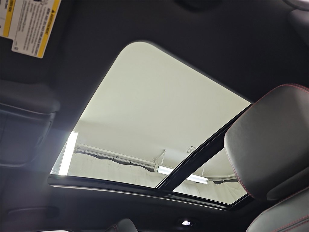 Certified 2023 Chevrolet Equinox RS image 35