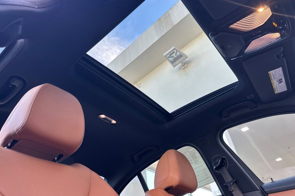 Used 2020 BMW M340i xDrive w/ Premium Package image 17