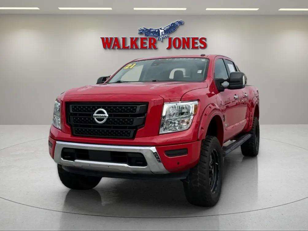 Used 2021 Nissan Titan SV w/ SV Convenience Package image 13