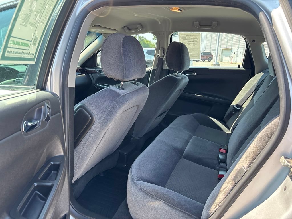 Used 2013 Chevrolet Impala LS FWD image 7