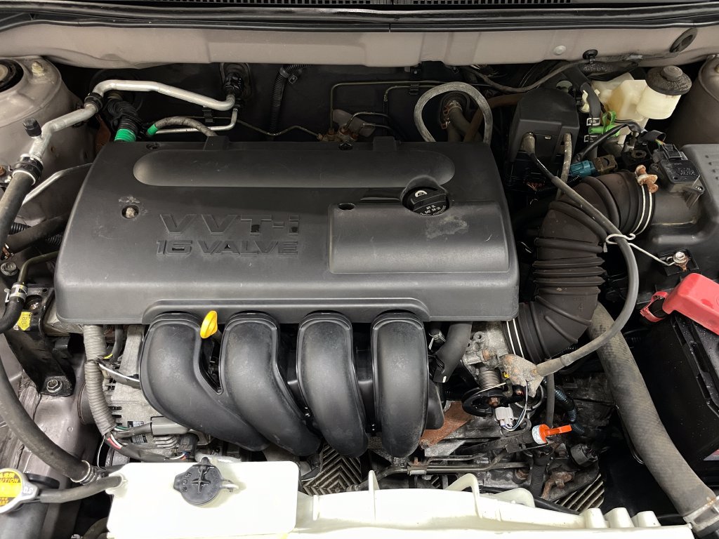 Used 2004 Toyota Corolla CE FWD image 38