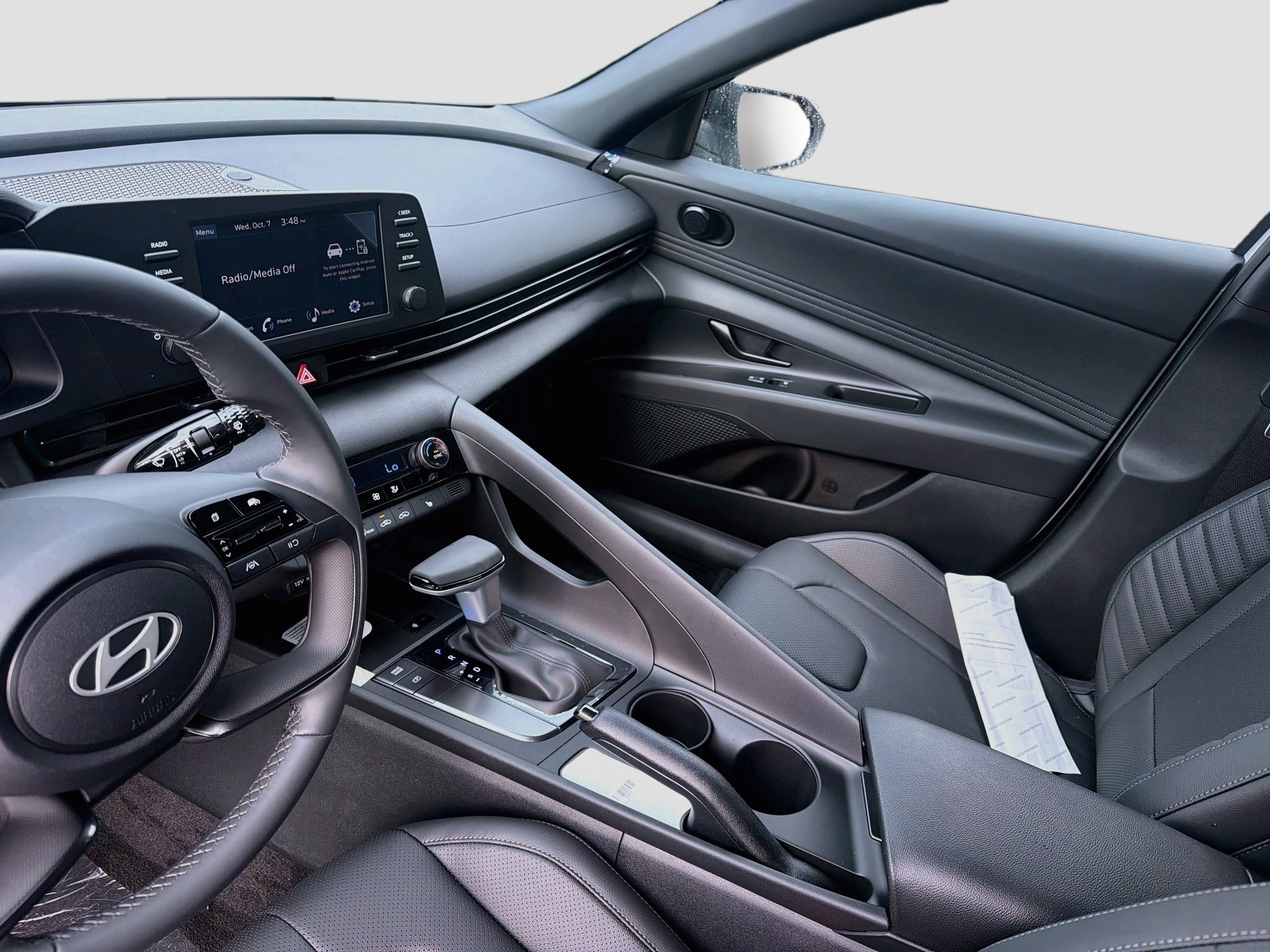New 2026 Hyundai Elantra SEL Sport FWD image 15