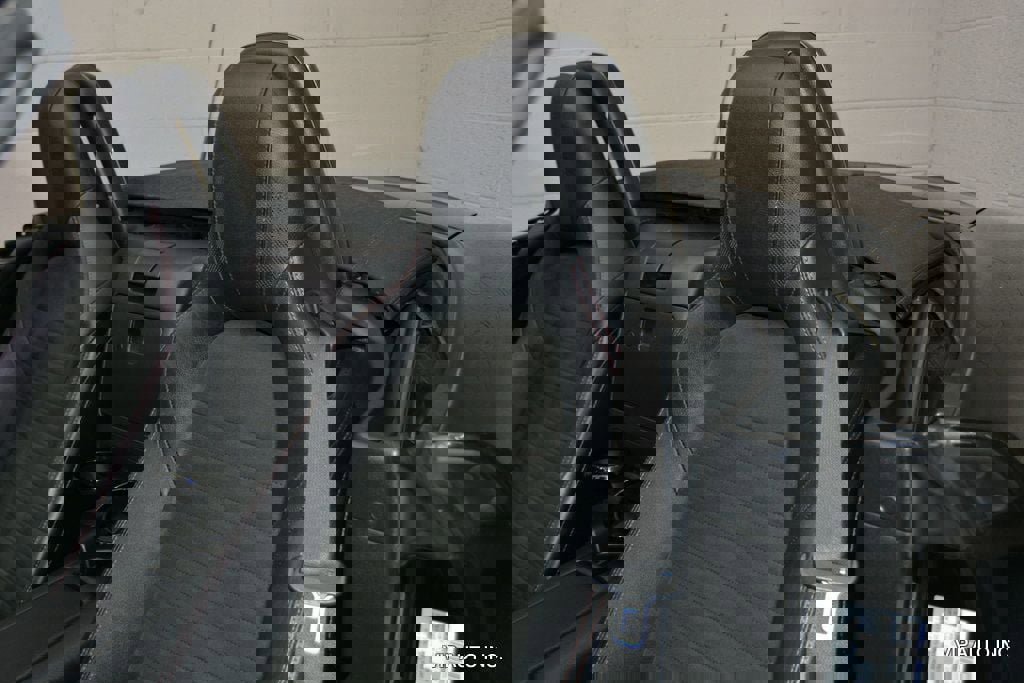 Used 2017 FIAT 124 Spider Abarth RWD image 17