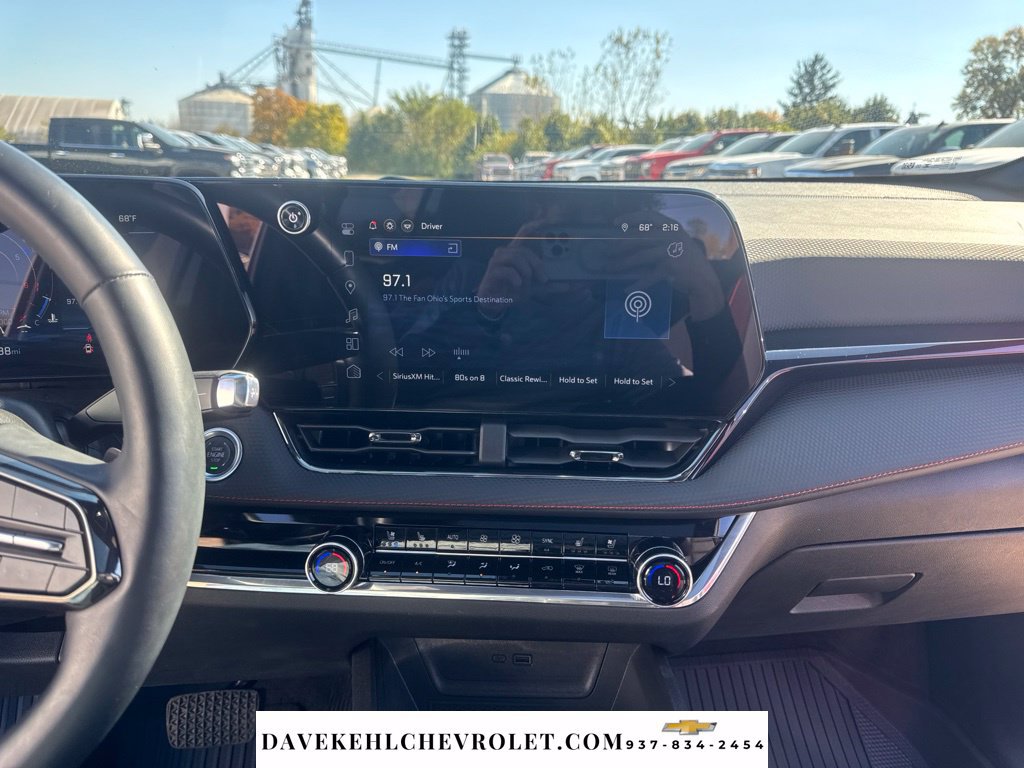 Used 2025 Chevrolet Equinox RS w/ Safety and Technology Package AWD/4WD image 16