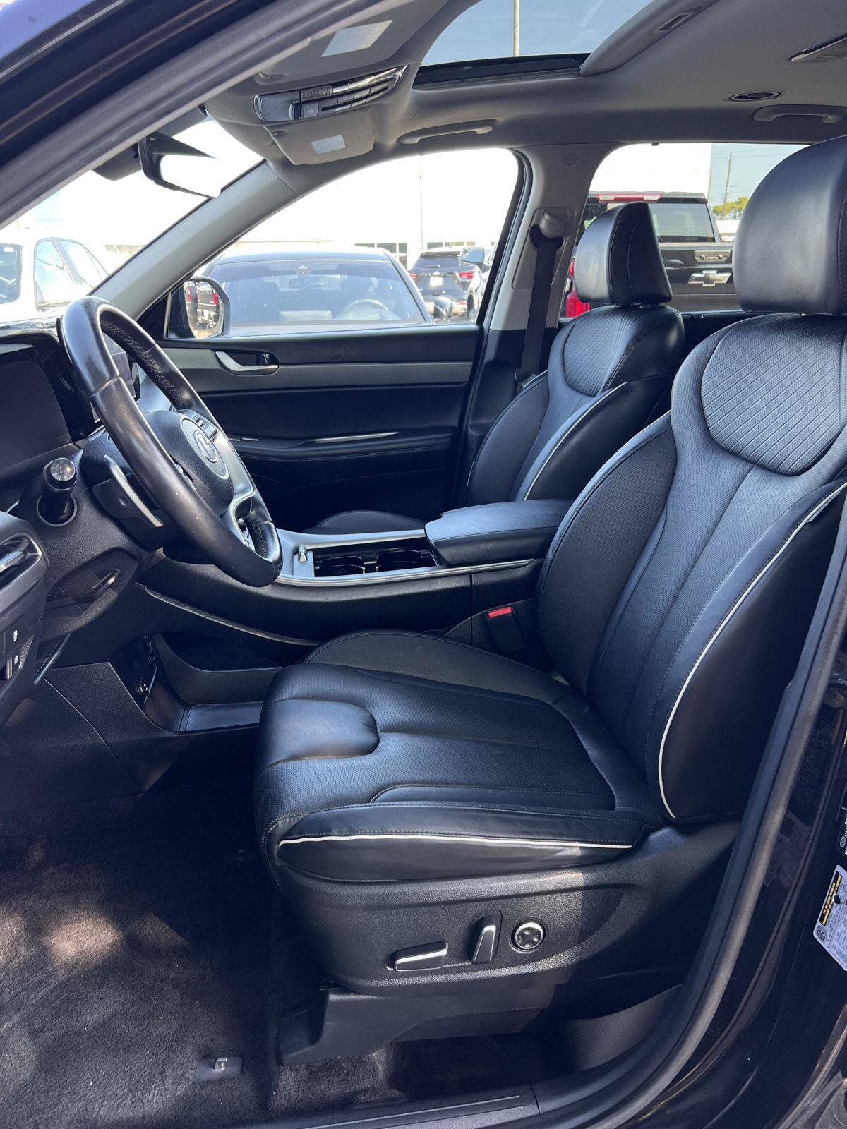 Used 2024 Hyundai Palisade SEL FWD image 4