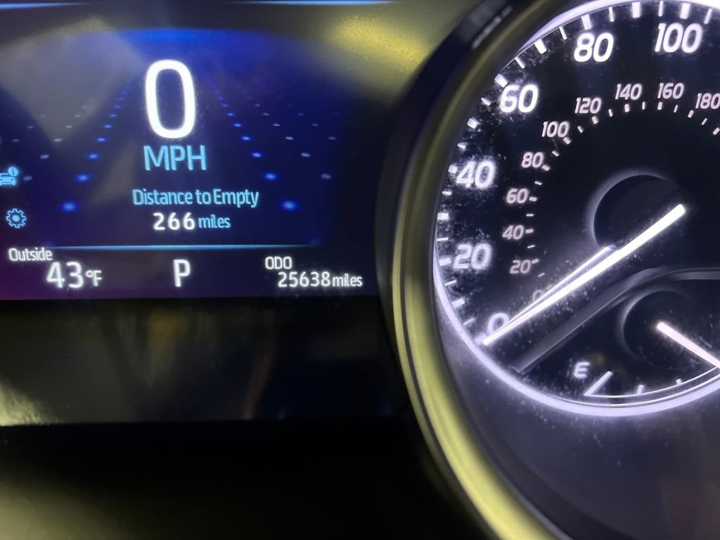 Used 2024 Toyota Camry XLE w/ Navigation Package image 20