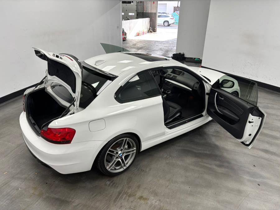 Used 2012 BMW 135i w/ M Sport Package w/ Premium Pkg image 24