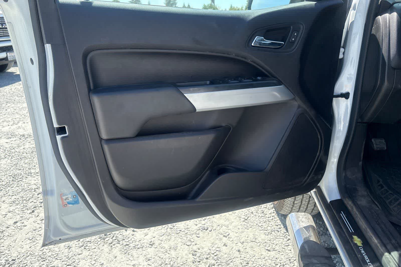 Used 2018 Chevrolet Colorado LT RWD image 15