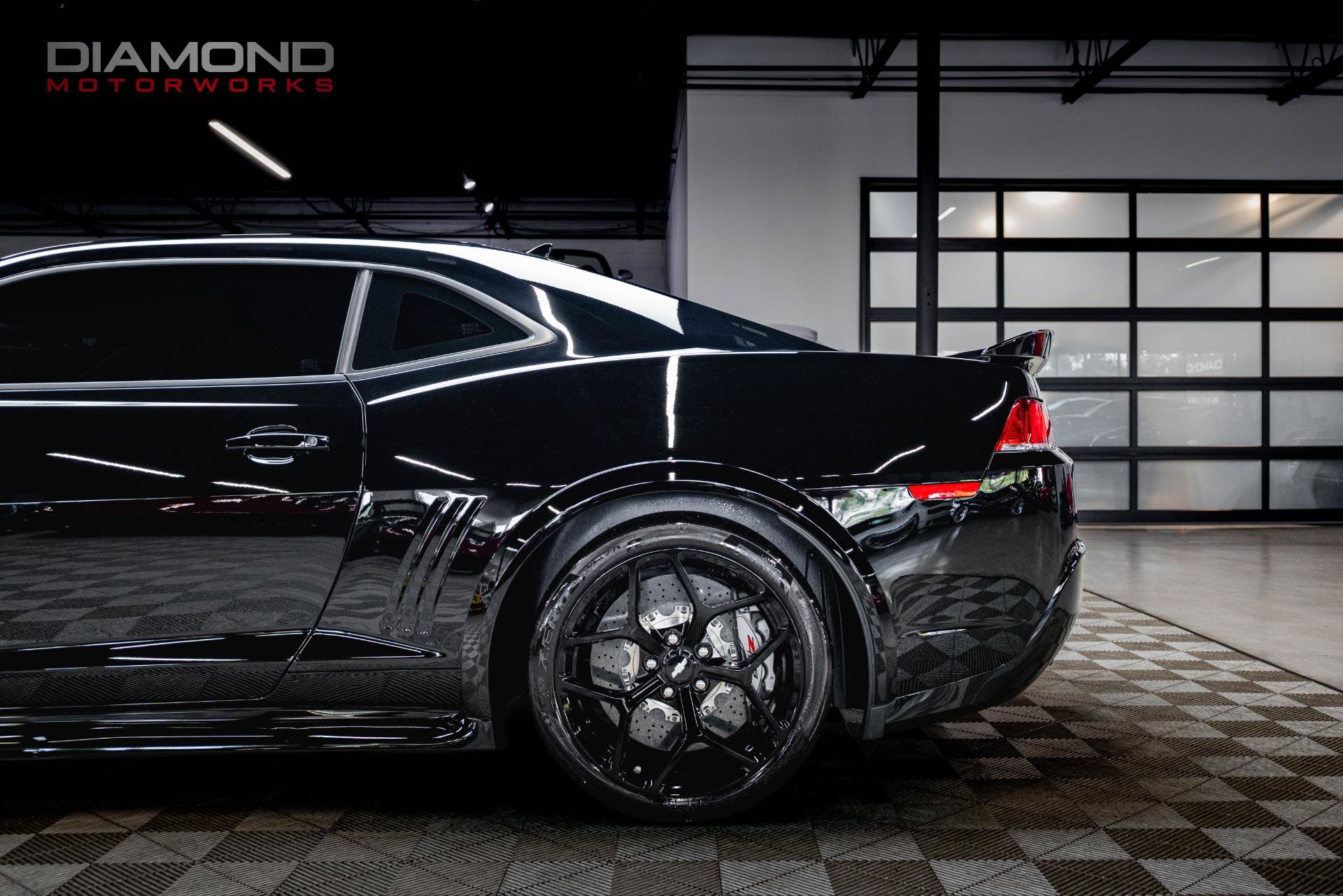 Used 2015 Chevrolet Camaro Z/28 RWD image 16