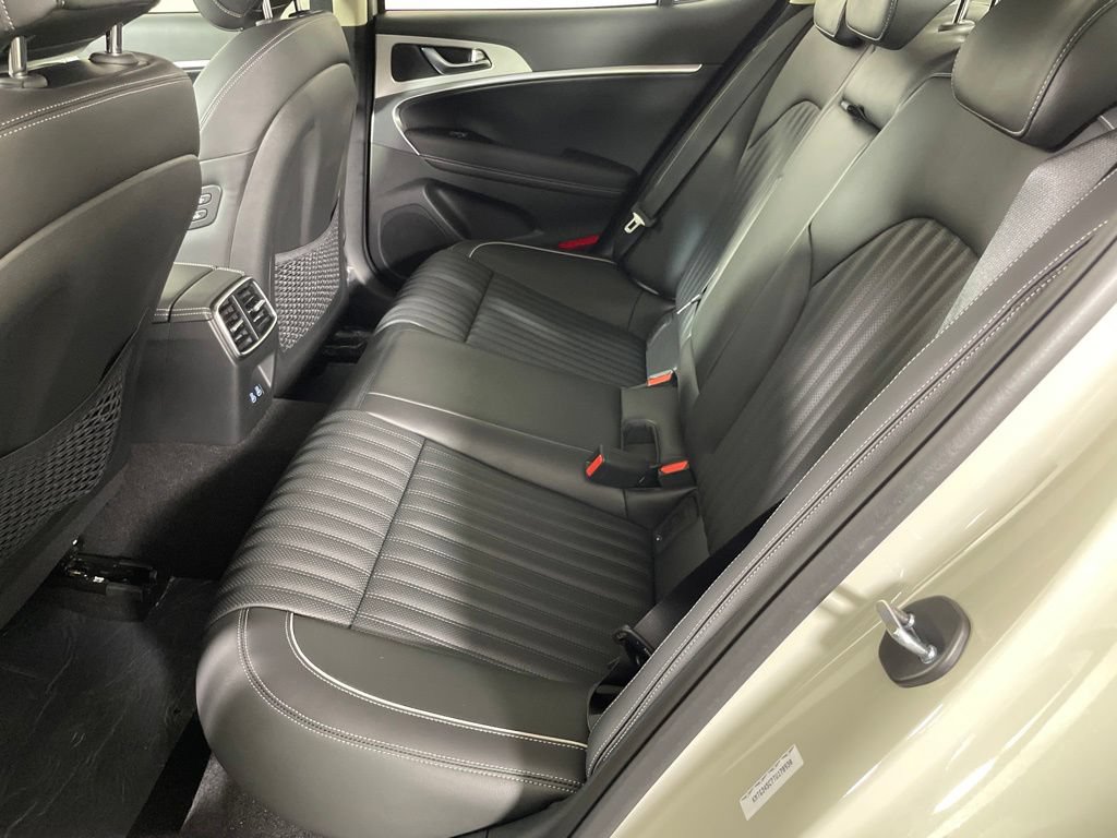 New 2026 Genesis G70 2.5T Prestige AWD/4WD image 24