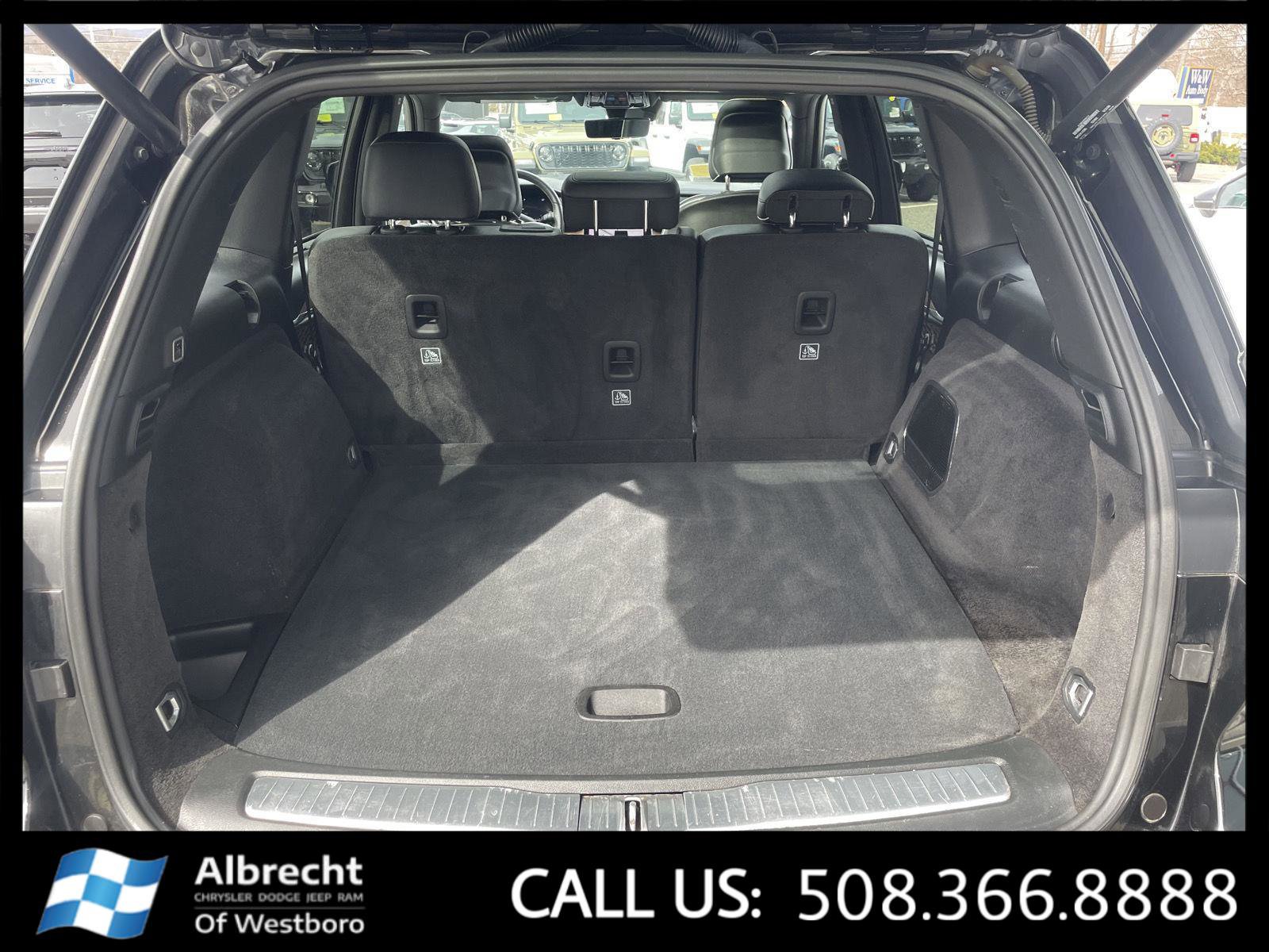 Used 2023 Jeep Grand Cherokee Summit w/ Adv Protech Group IV image 15