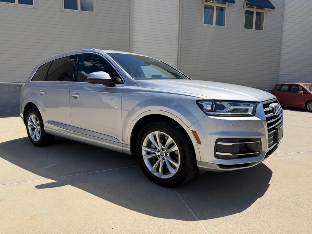 Used 2019 Audi Q7 3.0T Premium w/ Convenience Package