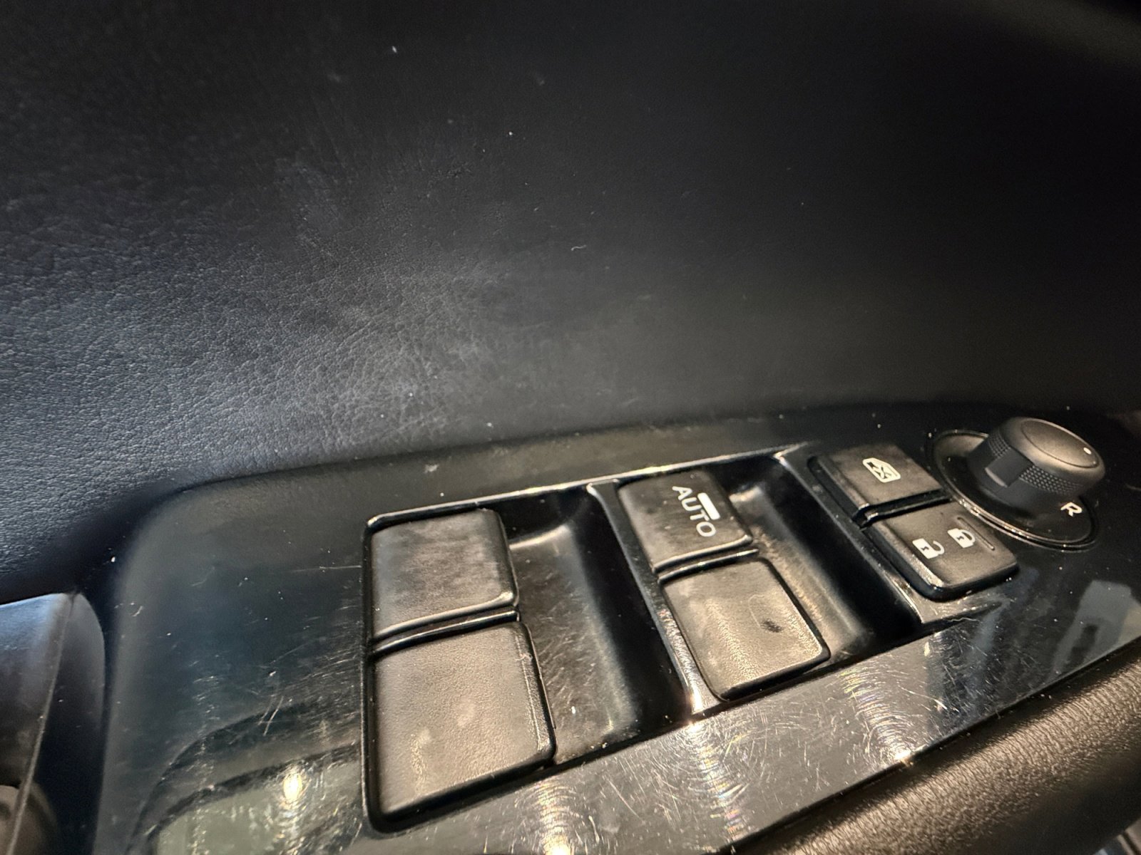 Used 2017 MAZDA CX-5 Touring w/ Preferred Equipment Package image 14