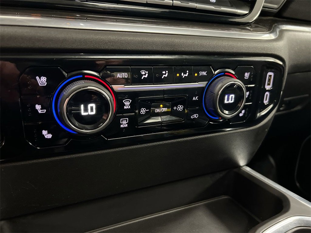 Certified 2025 Chevrolet Silverado 1500 LTZ w/ LTZ Premium Package image 17
