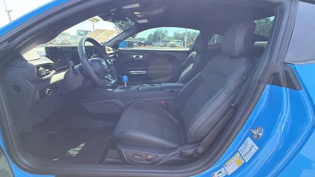 Used 2025 Ford Mustang GT RWD image 29