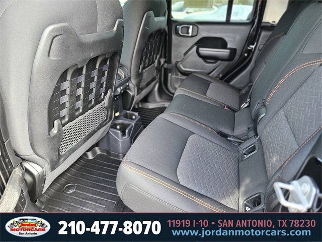Used 2021 Jeep Gladiator Mojave image 16