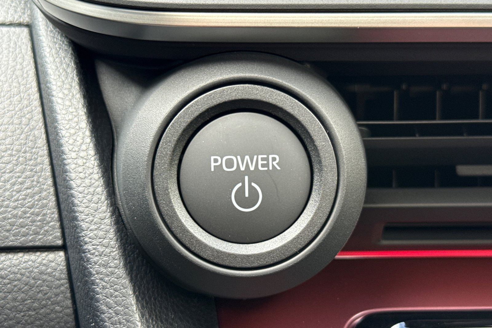 New 2026 Toyota Prius Plug-In Hybrid FWD image 22
