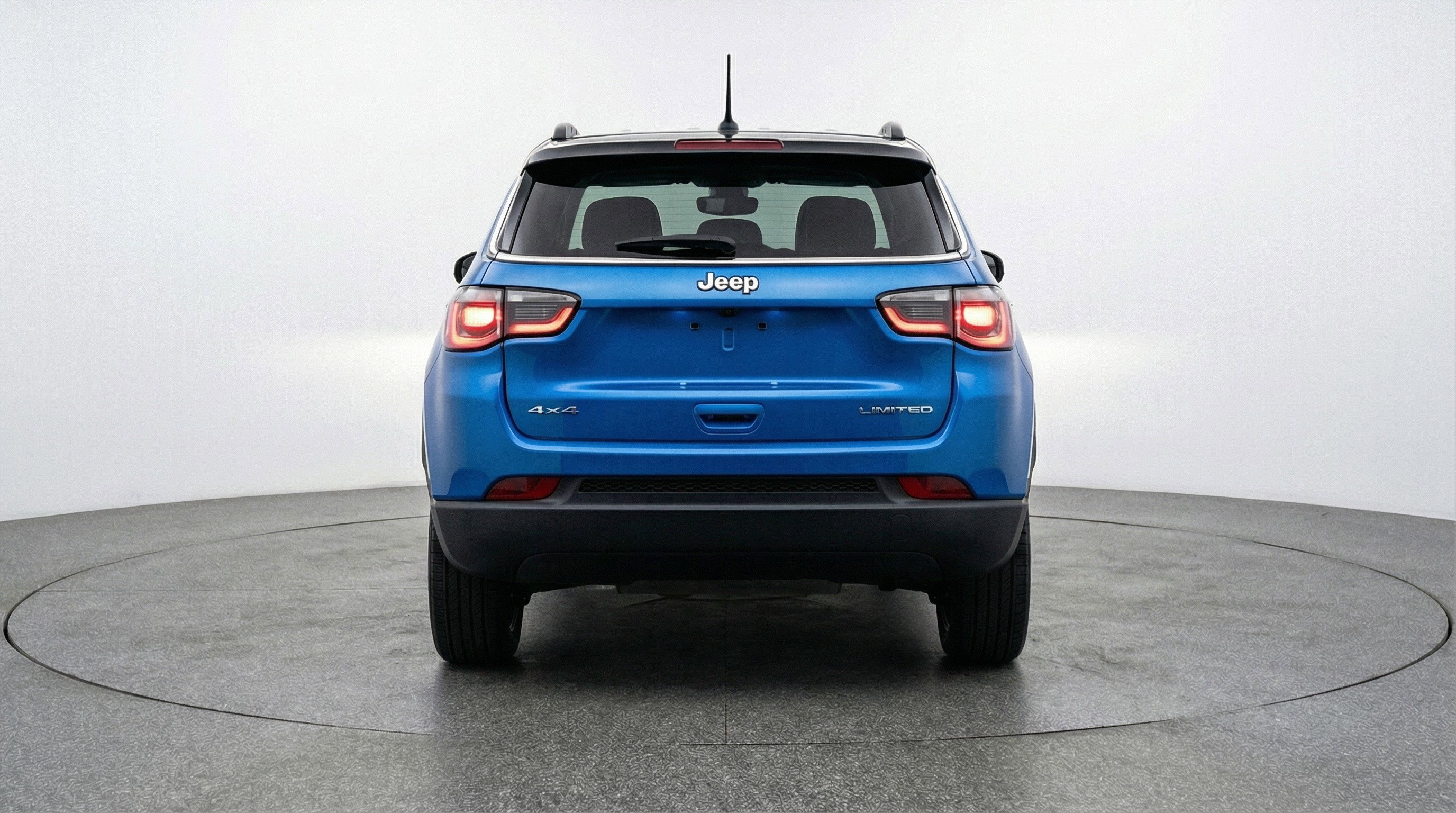 Used 2025 Jeep Compass Limited AWD/4WD image 7