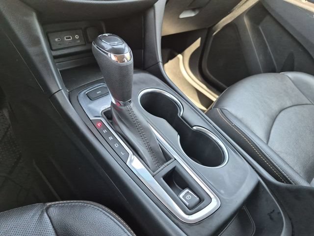 Used 2020 Chevrolet Equinox LT w/ Midnight Edition AWD/4WD image 18