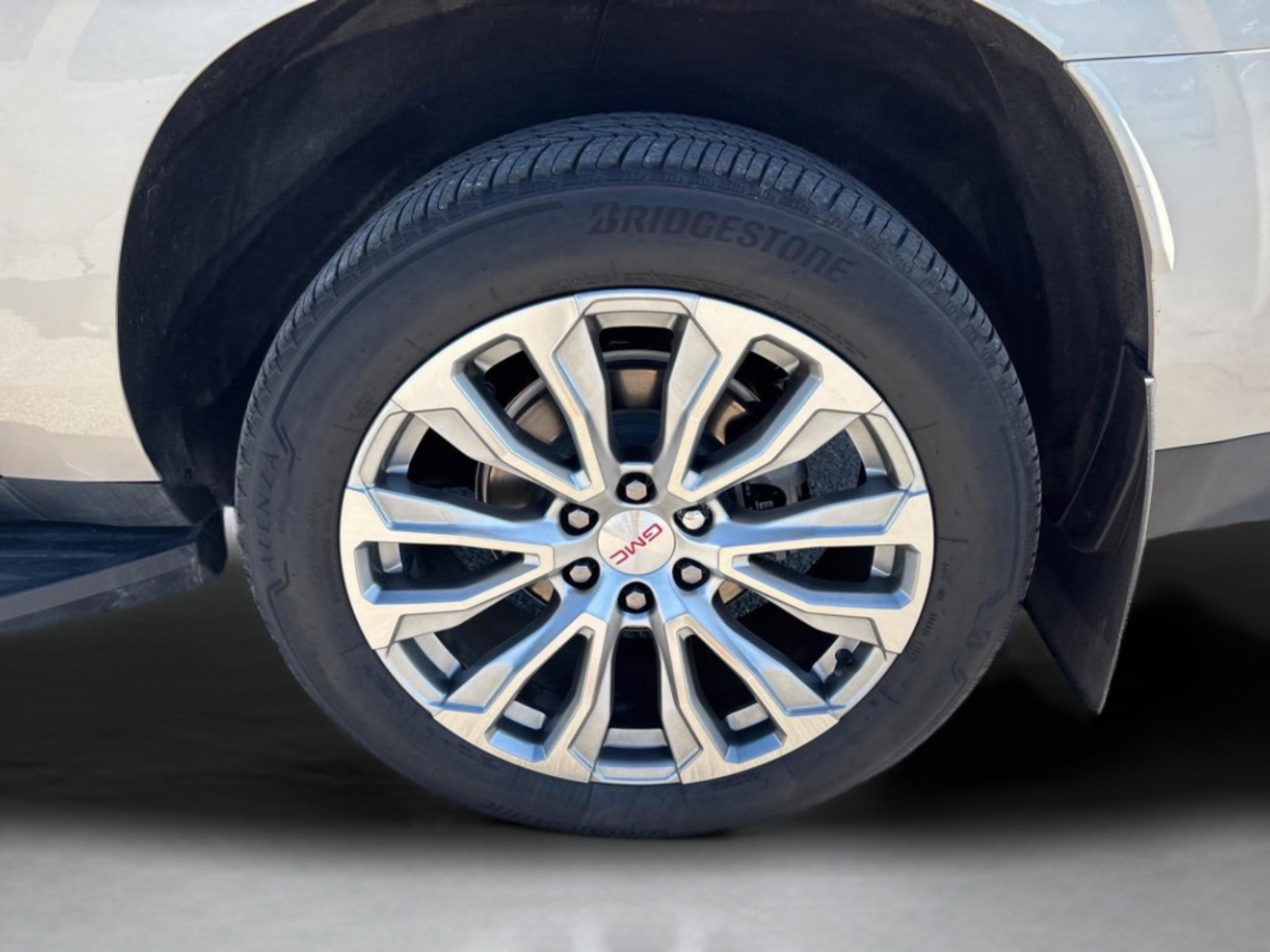 Used 2023 GMC Yukon XL Denali image 52