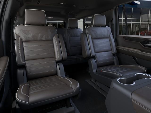 New 2026 GMC Yukon XL Denali Ultimate AWD/4WD image 17