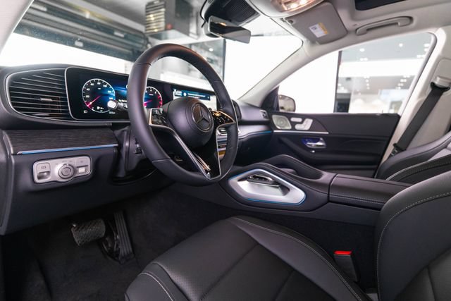 New 2026 Mercedes-Benz GLE 450 4MATIC image 4