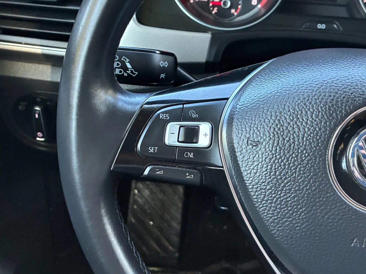 Used 2018 Volkswagen Atlas SE image 22