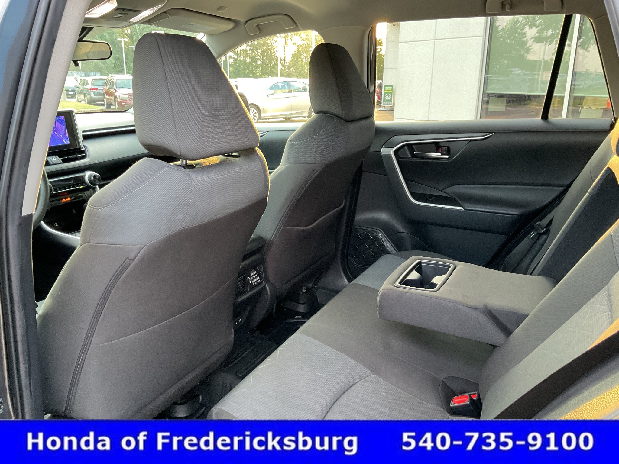 Used 2024 Toyota RAV4 XLE AWD/4WD image 26