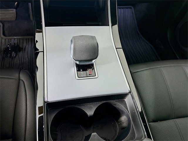 Used 2025 Land Rover Range Rover Evoque Dynamic SE image 19