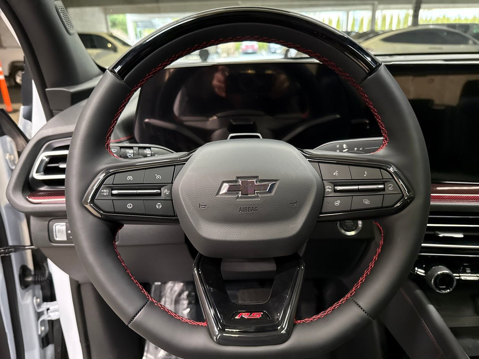 New 2026 Chevrolet Traverse RS image 31