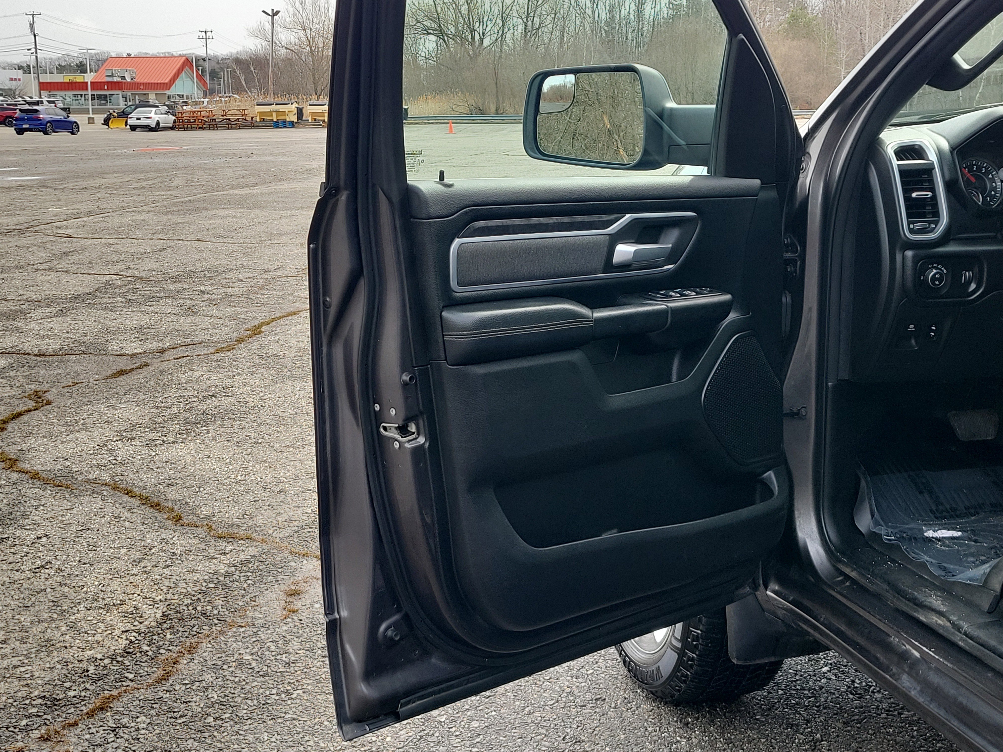 Used 2020 RAM 1500 Big Horn image 15