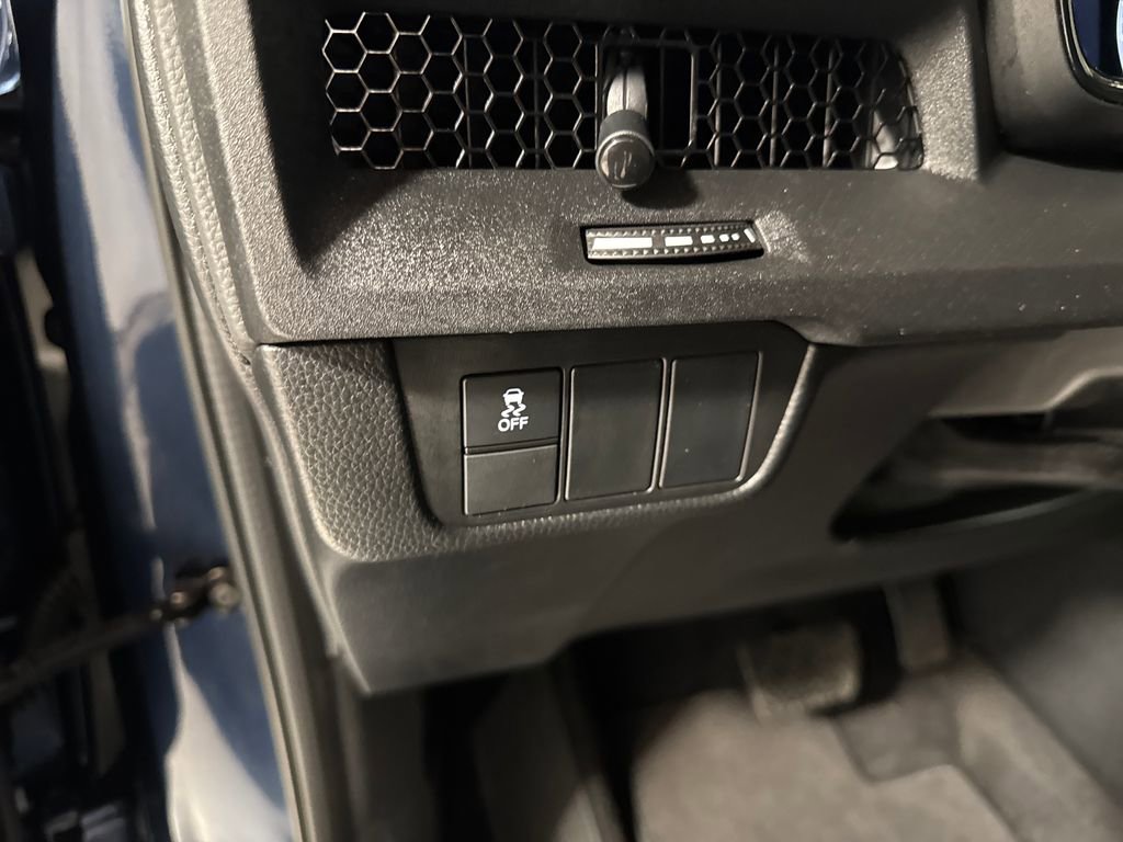 Used 2024 Honda CR-V LX image 18