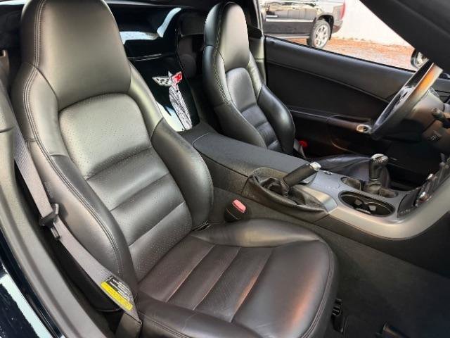 Used 2006 Chevrolet Corvette Convertible w/ Preferred Equipment Group image 29