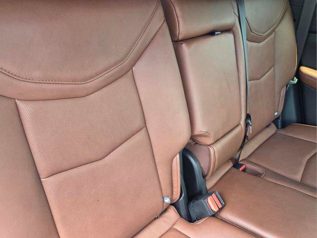 Certified 2023 Cadillac XT5 Premium Luxury w/ Technology Package FWD image 21