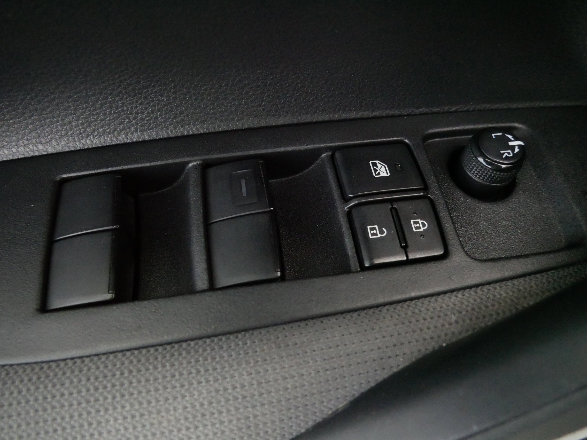 Certified 2022 Toyota Corolla LE image 19