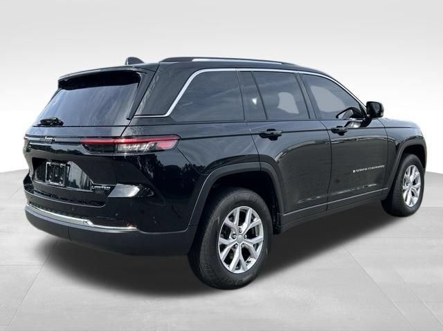 Used 2022 Jeep Grand Cherokee Limited AWD/4WD image 5