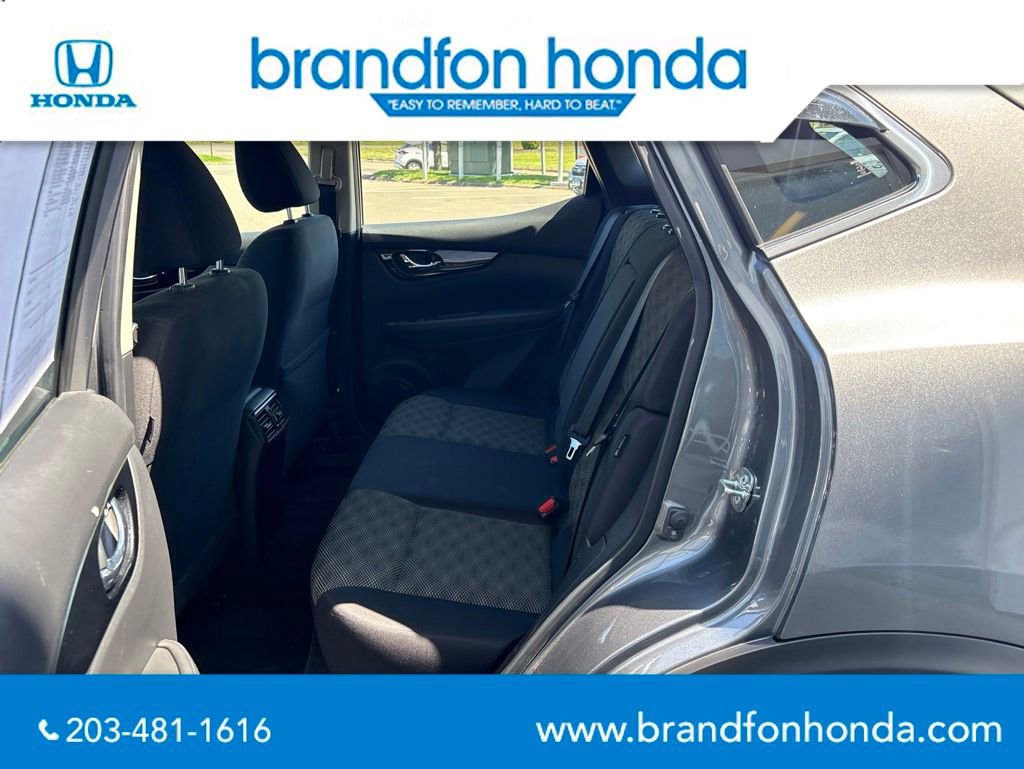 Used 2022 Nissan Rogue Sport SV AWD/4WD image 23