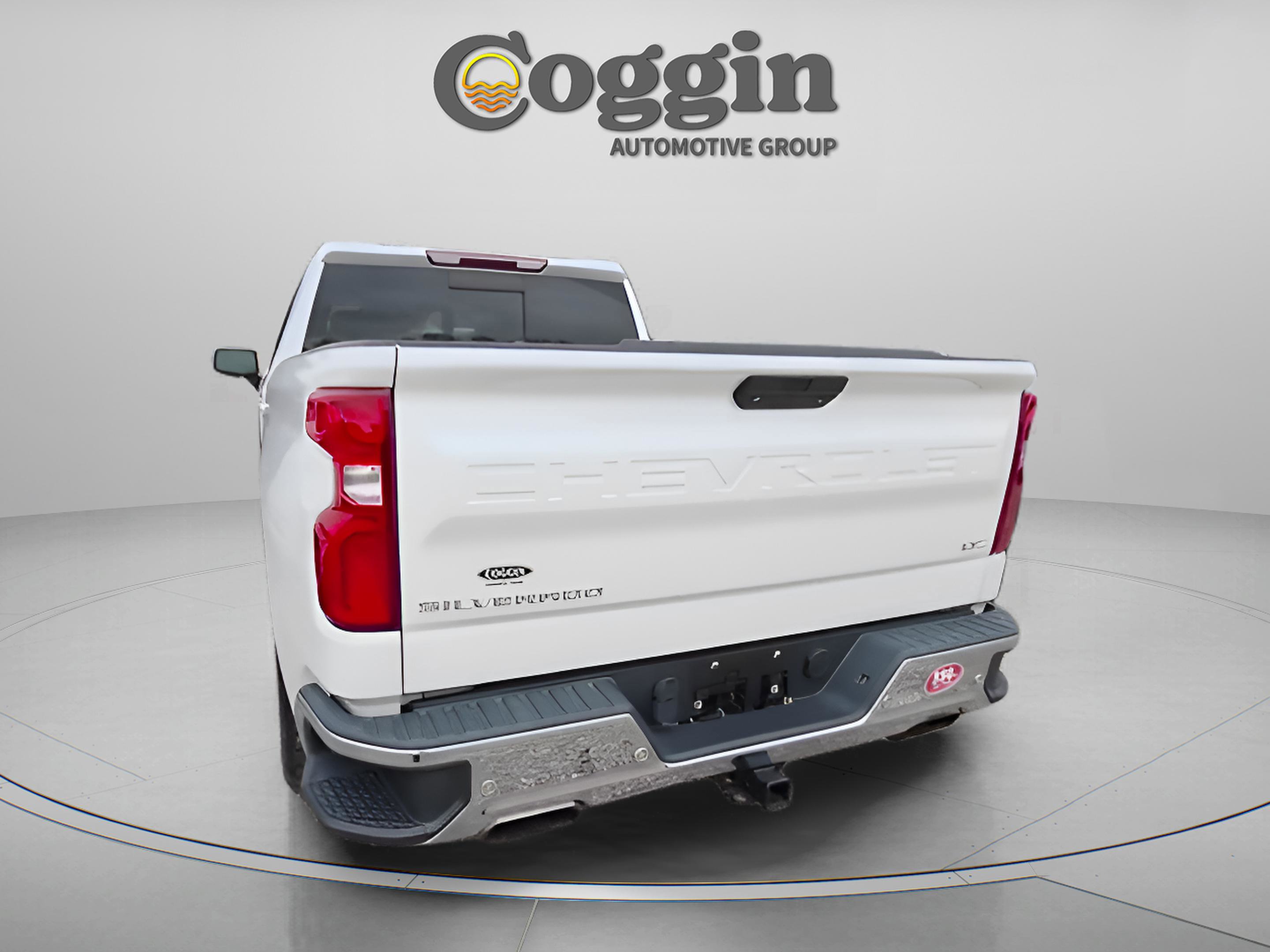 Used 2019 Chevrolet Silverado 1500 LTZ w/ LTZ Plus Package image 4