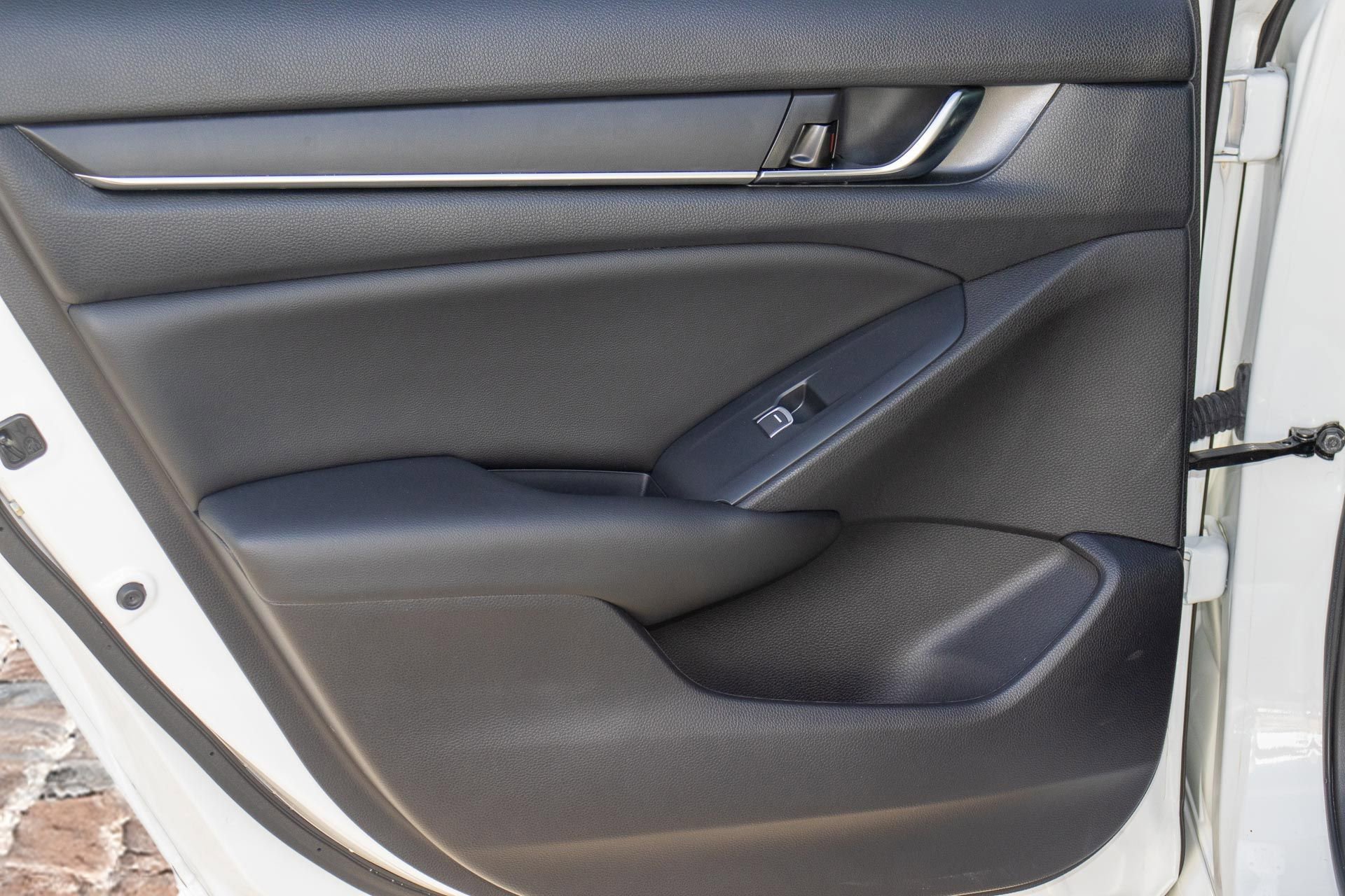 Used 2022 Honda Accord Sport image 11