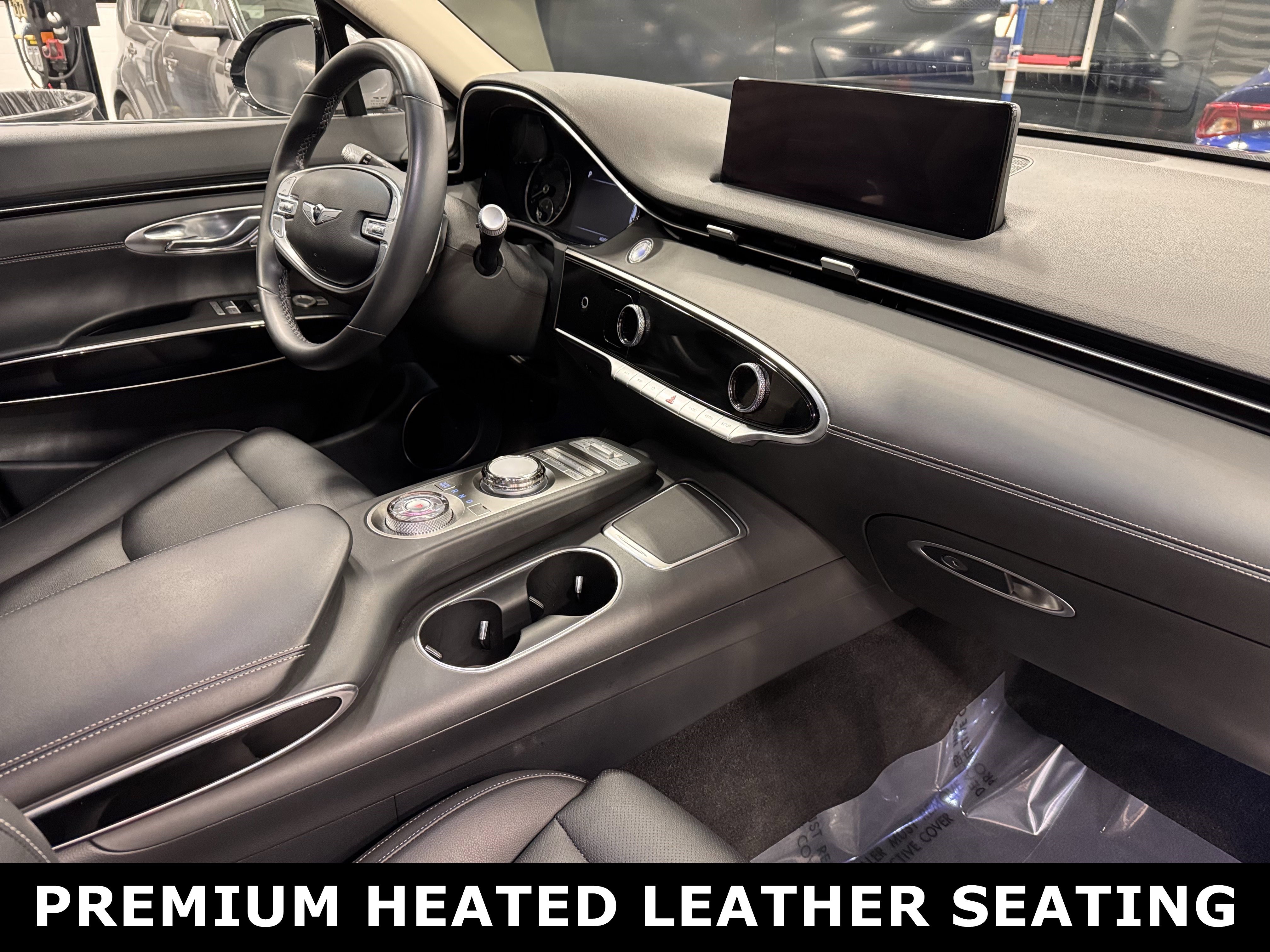 Used 2025 Genesis GV70 2.5T image 4