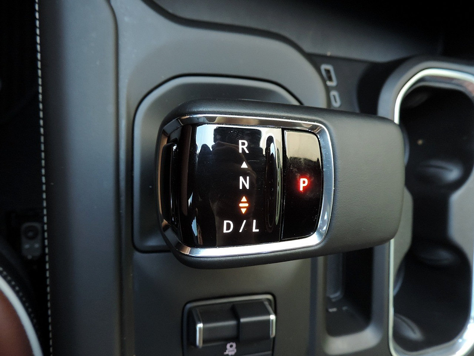 Certified 2024 GMC Sierra 1500 Denali Ultimate AWD/4WD image 27