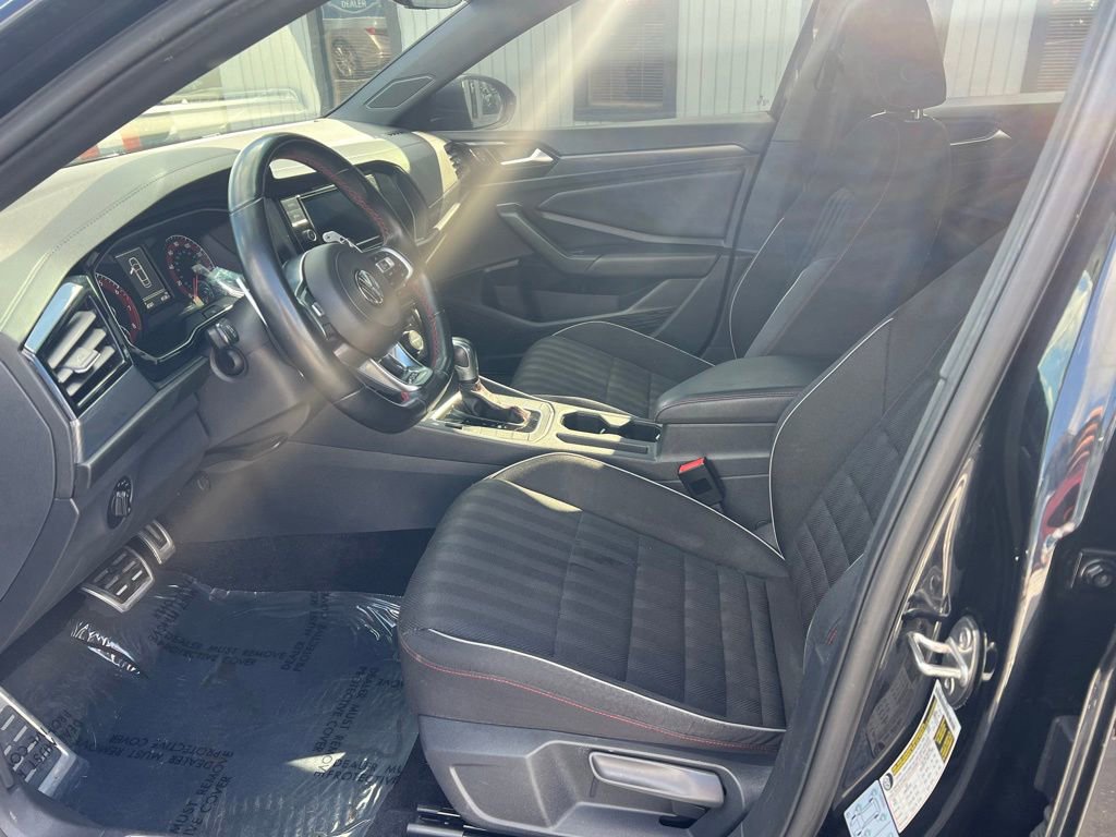 Used 2020 Volkswagen Jetta GLI FWD image 10