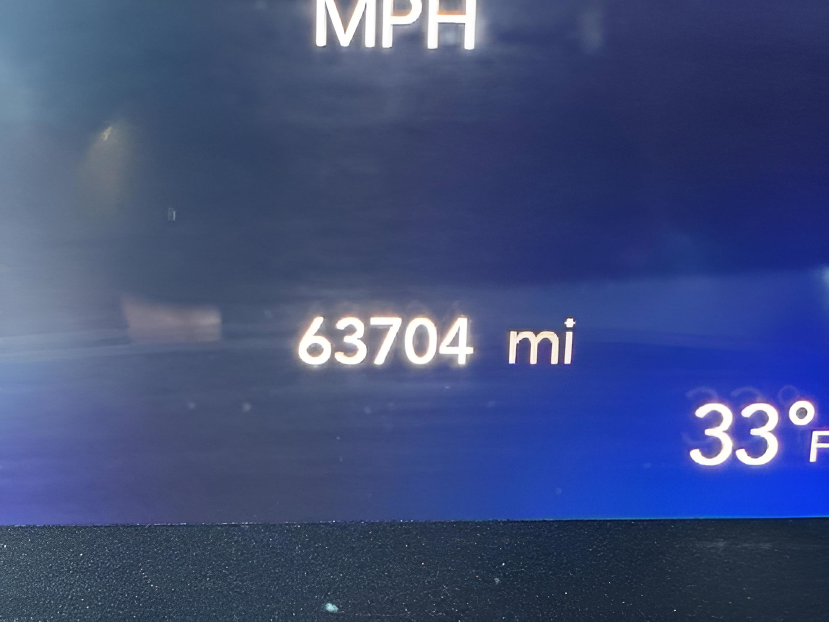 Certified 2021 Chrysler Pacifica Touring-L w/ Uconnect Theater Family Group image 29
