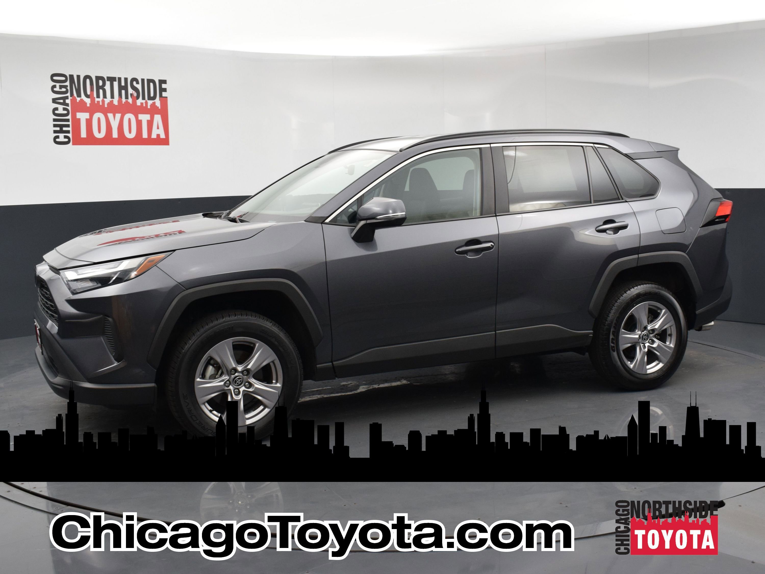 Used 2025 Toyota RAV4 XLE FWD video 1