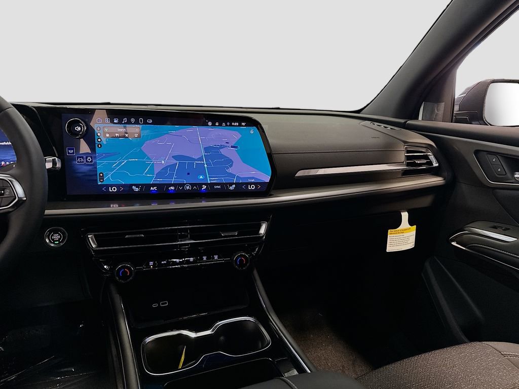 New 2025 Chevrolet Traverse LT FWD image 23