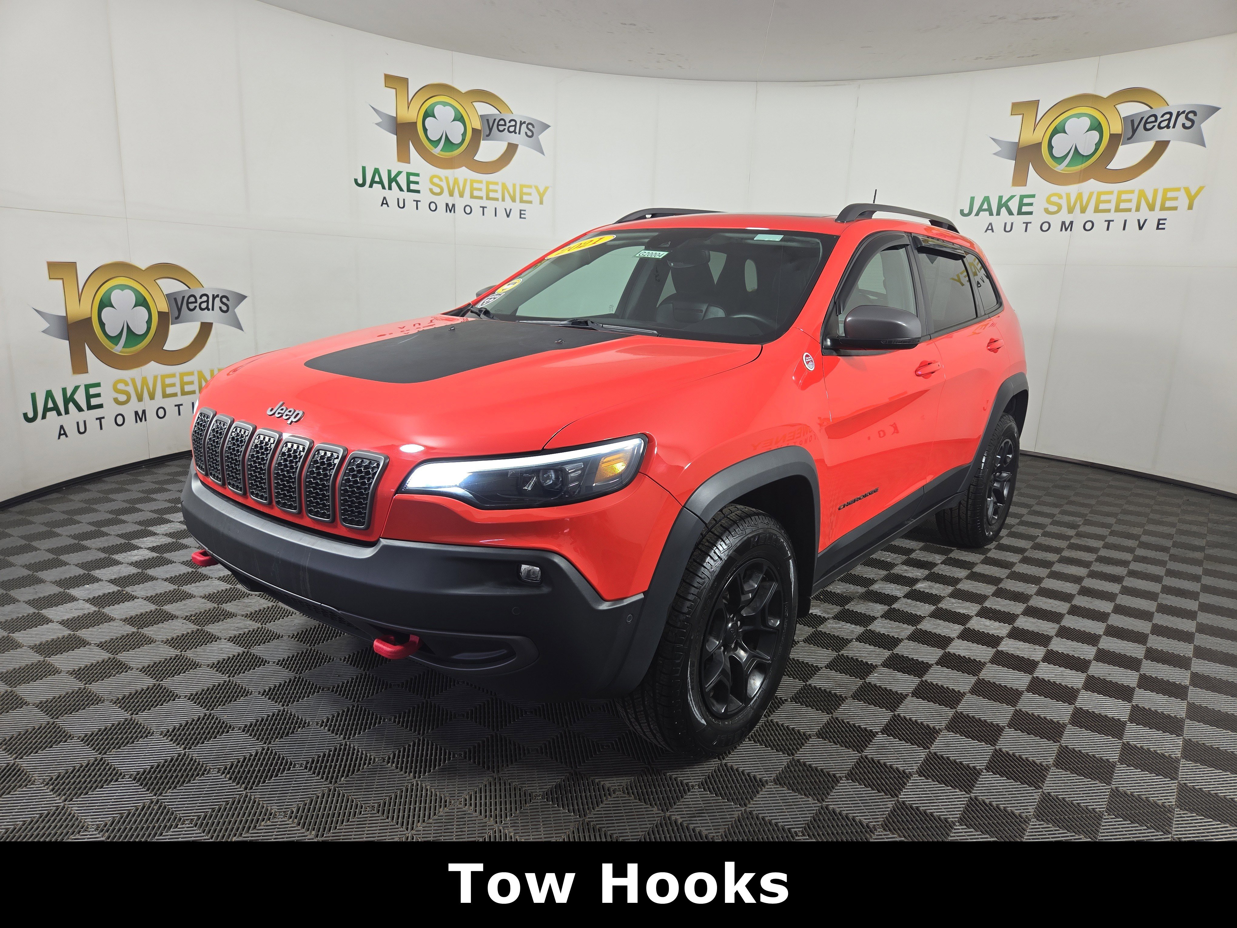Used 2021 Jeep Cherokee Trailhawk w/ Sun & Sound Group image 3