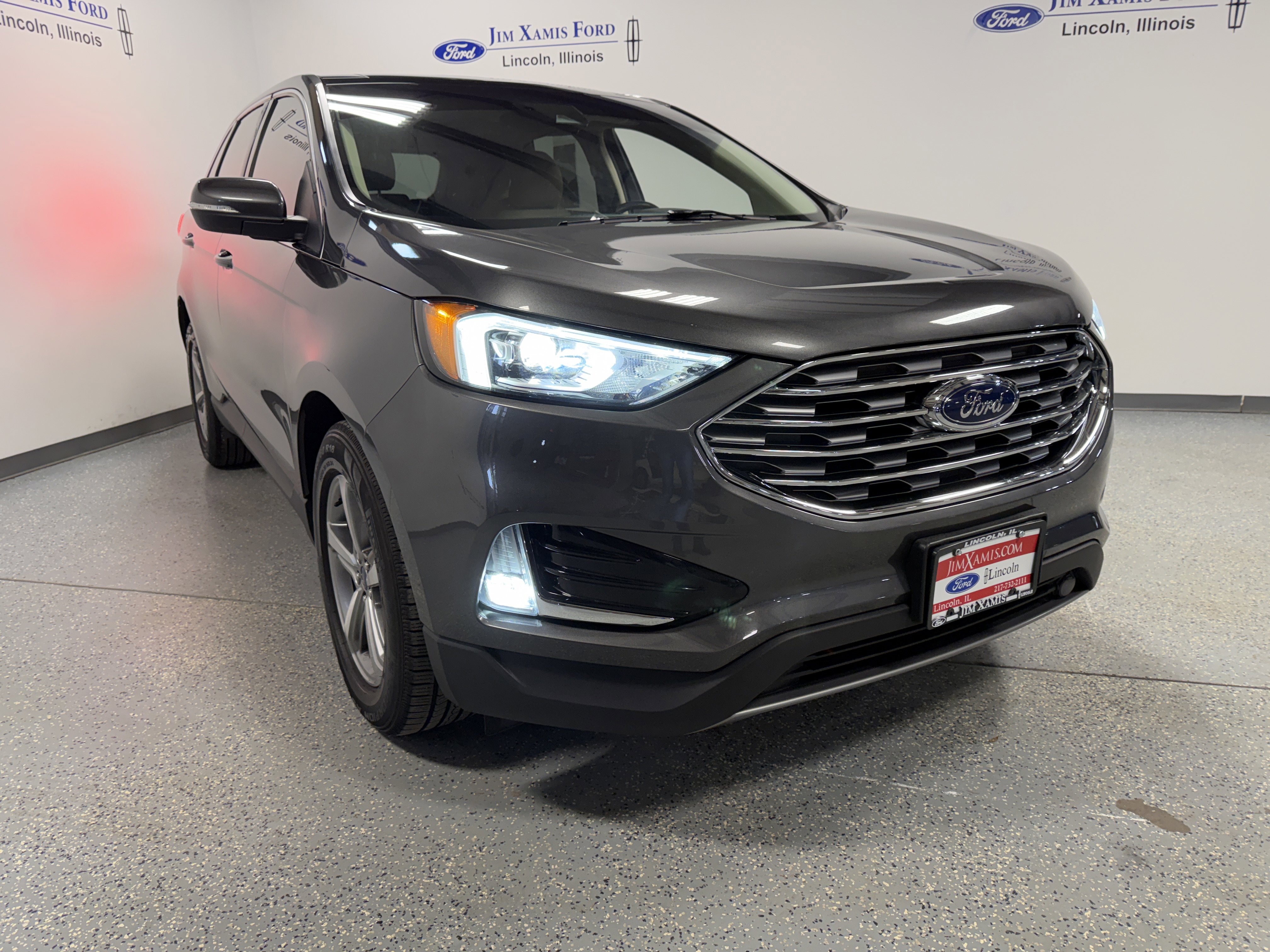 Used 2019 Ford Edge SEL image 35
